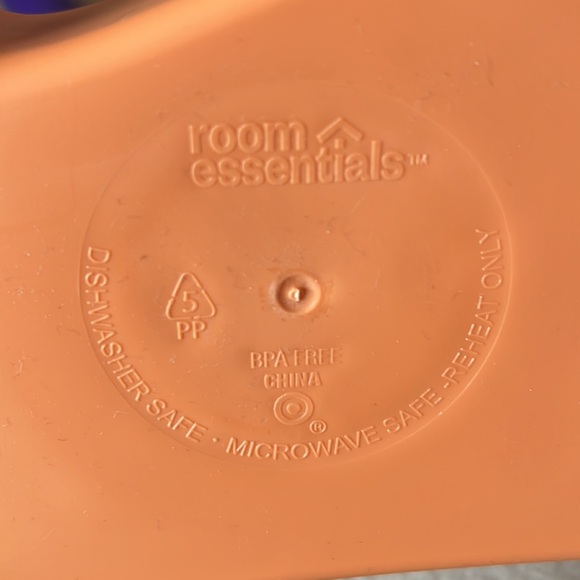 NWT 11"x14" Bunny Figural Serve Plastic Platter Room Essentials™ Tableware - Picture 4 of 4